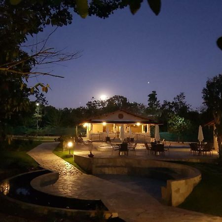 Orla Morada Do Sol Pirenopolis Exterior photo